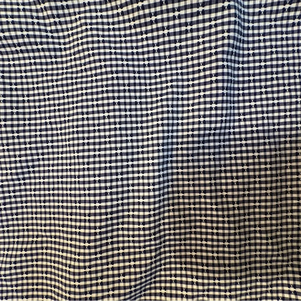 Banana Republic Men's Navy and White Micro-Pattern Dress Shirt Non Iron medium